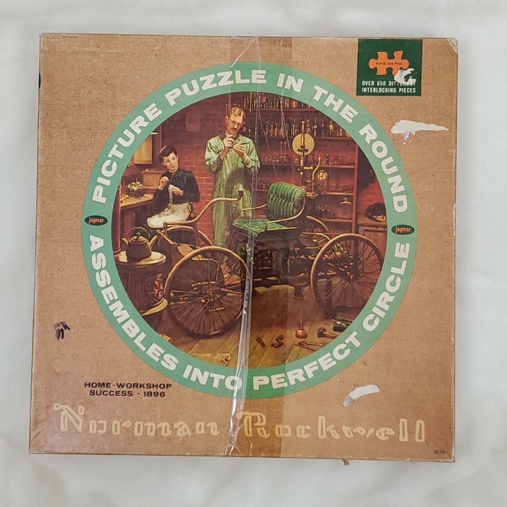 Vintage over 650 circle Jaymar picture puzzle
